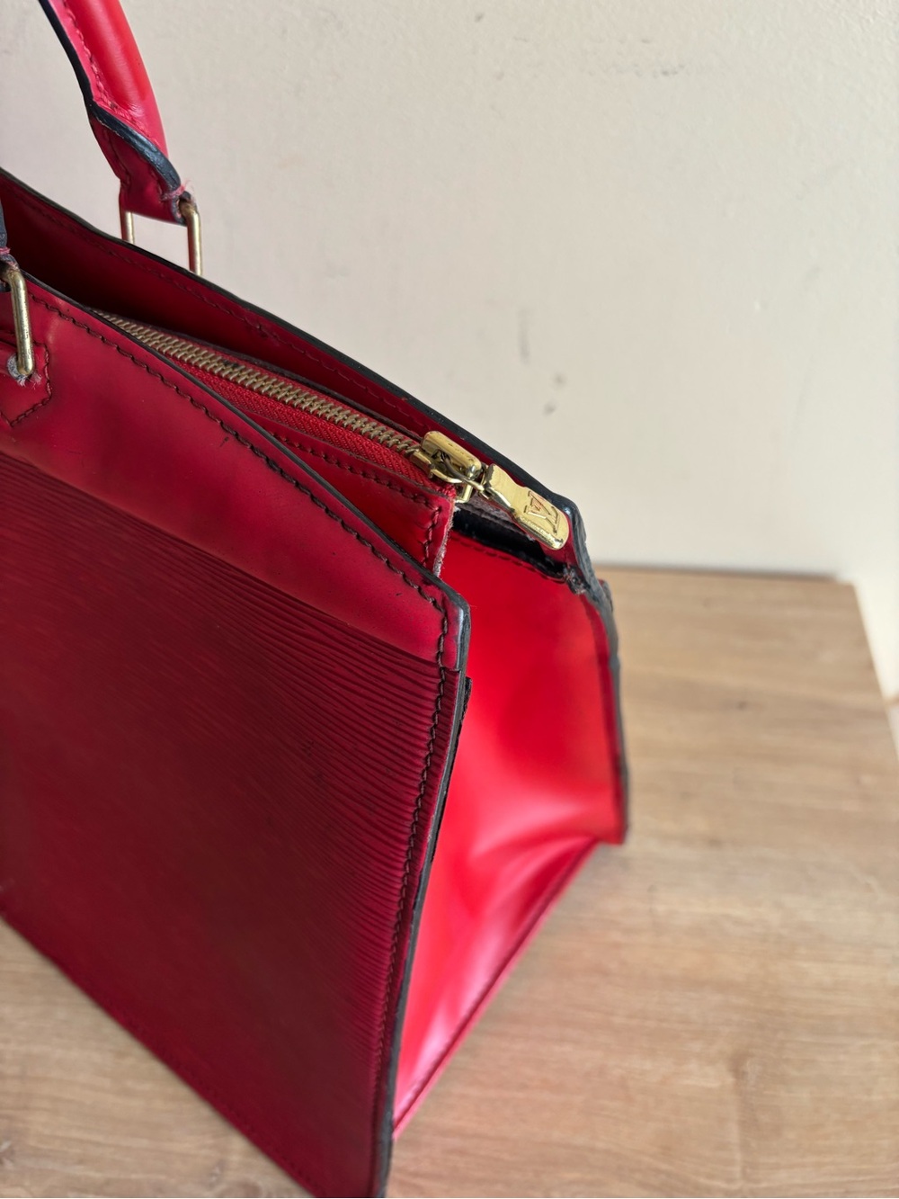 Authentic Louis Vuitton Riviera leather tote - Picture 3 of 9
